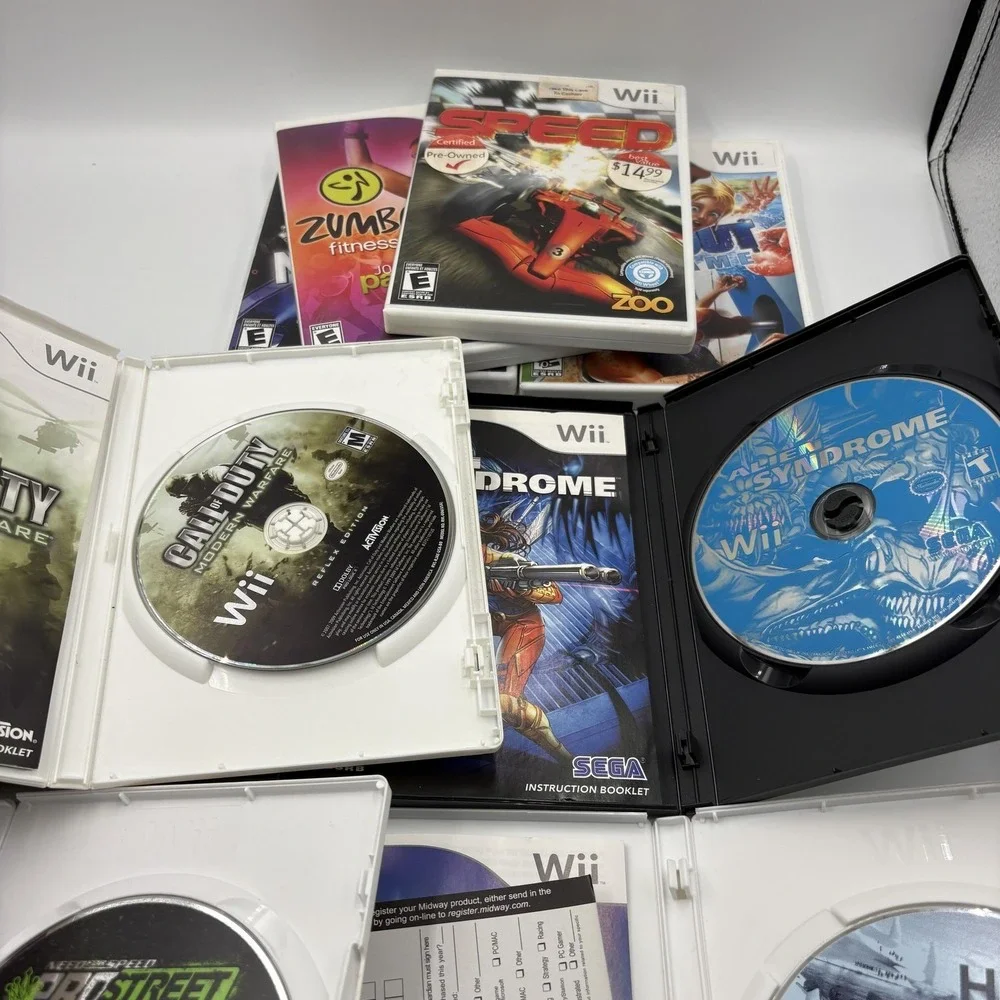 Nintendo Wii Game Lot 11‎ Speed Zumba Wipeout Cars COD Alien Syndrome Racing
